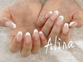 美フォルムフレンチネイル