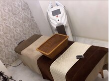 ヴィブリス(VIBLISS)/施術ベット【脱毛room】