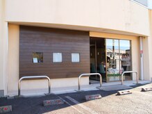 フルリール(Fleurir)の雰囲気（こちらは外観です。駐車場完備しております。）