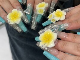 プルメリアネイル