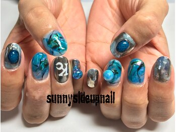 サニーサイドアップ ネイル(Sunny SideUp nail)/Blue art nails.