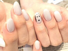 ワンカラー6,980円/キャラ500円~