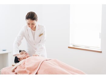 オン 蕨駅西口(ON)/