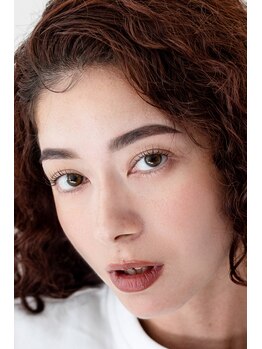 プレシア(Presia)/まつ毛パーマ/眉毛ワックス