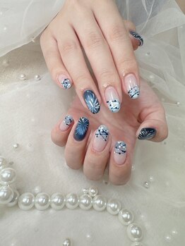 イク フォン(iku fon)/花火ネイル