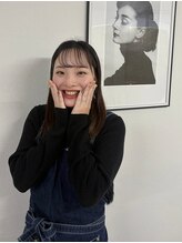 ホワイトアイ 関内(WHITE EYE) RENA 