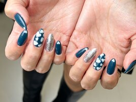 くすみブルーグリーン×ハート