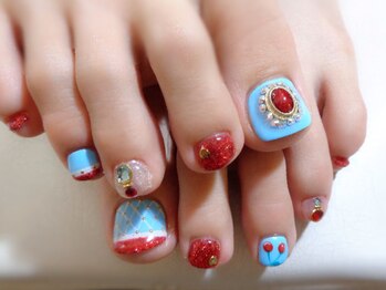 アミュリー ネイル アトリエ(Amury nail atelier)/ビジュー★フットネイル