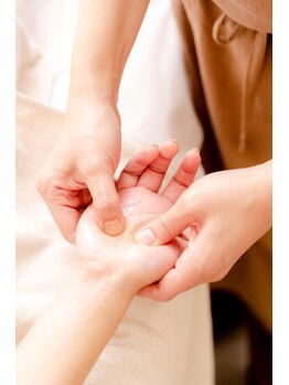 スーリル(Sourire)/アロマリンパコース・ハンド