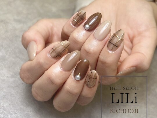 2025年冬】ベージュ ツイード ハンドのネイルデザイン集｜人気順  