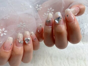 ユリネイル(YuRii Nail)/
