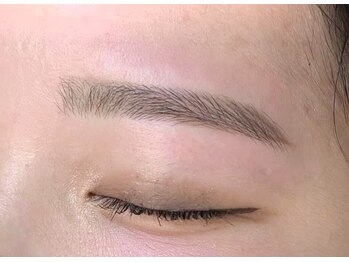 ヴィフ(vif)/アイブロウ