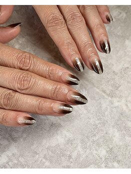レッシュネイル サロンアンドスクール(RECH NAIL salon&school)/個性派グラデーション