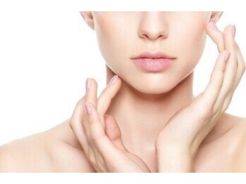 ヨサパーク スリアン(YOSA PARK Souriant)の写真/小顔効果が期待できる！温活ダイエットでたるみを改善し、魅力的な顔立ちへ！美肌効果も◎