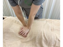 ユキ マッサージアンドスパ(Yuki massage&spa)の雰囲気（肩や背中が重く感じる方、長時間デスクワークの方におすすめ。）