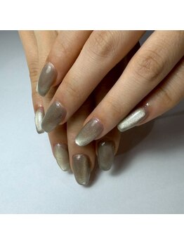 パダアット ヴァラネイル 天神南店(PADA at VALLANAIL)/マグネットネイル/ワンカラー