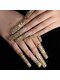 ミカネイルズ 心斎橋店(Mika Nails)の写真/【心斎橋/四ツ橋】モチの良い長さだし/スカルプが大得意！あなたにあったものを提案します☆持ち込み◎