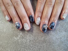 パステル(PASTEL)/COOLブラックなニュアンスネイル