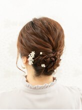 オクタゴン(octagon)/ヘアセットデザイン