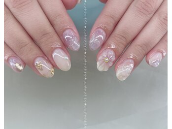 ココナッツネイル/ニュアンスネイル