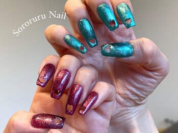 ソロルル ネイル(Sororuru Nail)/可愛いハートくり抜きネイル♪