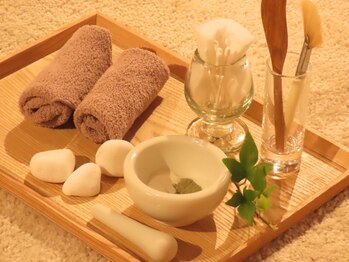 オクタボー 南青山(OCTAVO)/植物の恵みいっぱいのパウダー