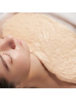 ポーラ ザ ビューティ ららぽーと立川立飛店(POLA THE BEAUTY)/デコルテ温感マスク