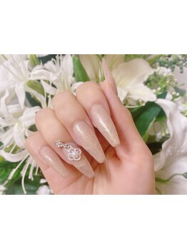 検定取得ネイリストがいるサロン