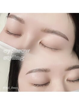 レア(LE’A)/eyebrow styling