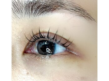 エヌプラスアイラッシュサロン(n plus eyelash salon)/まつ毛パーマ（ケアラッシュ）