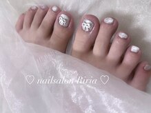 リリア(Riria)/シルバーマグネットネイル