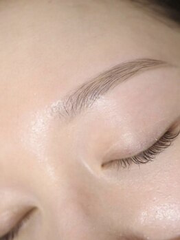 リリーアイ(Liley eye.)の写真/【美眉スタイリング￥3900】垢抜け黄金比×似合わせデザイン♪プロの技で理想の印象へアップデート！