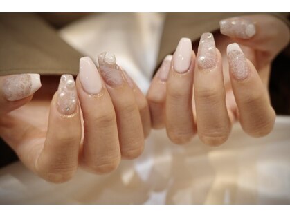 ネイルスタンド(NAIL STAND)の写真