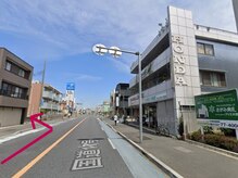 メンズ専門 ダンディースター大宮店/ここを左折
