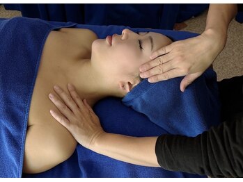 リフレ21(Refre21)/小顔フェイシャルマッサージ