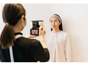 フェイスリフトジム 銀座店(FACE LIFT GYM)の写真/YA-MAN（ヤーマン）が手掛けるサロン◎肌診断を行い施術後にビフォーアフターが見れるのが魅力◎