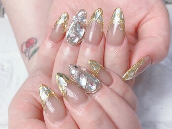 ランスティチュ ボーテ(L'institut beaute)の写真/《スカルプ50色ご用意》手元を綺麗に見せたい・イベントだけでも長い爪で派手に目立ちたい…ぜひご来店を！