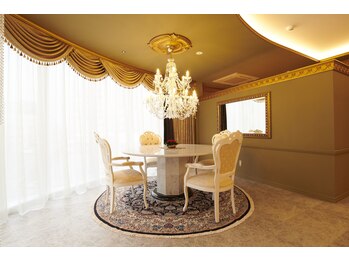 花蔵 浦和コルソ店/シミ改善体験コースの内容です