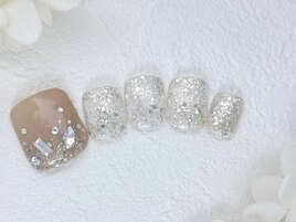 フット上品キラキラデザイン浦和