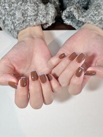 細フレンチネイル