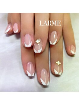 ラルム ネイル サロン(LARME NAIL SALON)/Ｖヌードフレンチフラワー