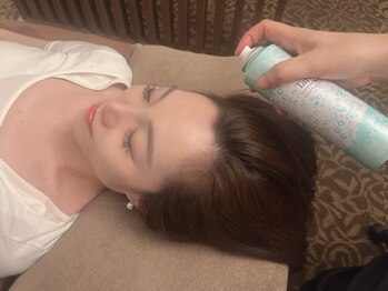 リラクゼーションイヤシ(RELAXATION IYASHI)/炭酸美容液ヘッドスパ