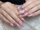 長さ出しネイル、花ネイル