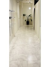 ルアーナ(Luarna)/店内の様子　廊下