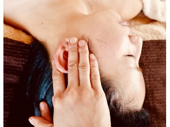カナサロン(kanasalon)/自律神経を整える・耳ツボケア