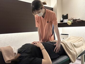 ぶっちょ整骨院 くずは鍼灸院/人気◎女性整体師の姿勢骨盤調整