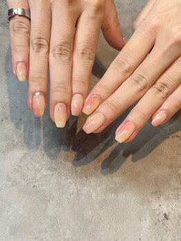 エム(em)/ももネイル