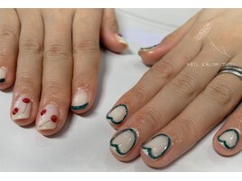 さくらんぼ　囲みハートネイル