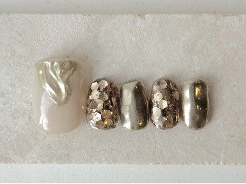 カラ ネイル 中津店(calla nail)/秋の煌めきフットネイル