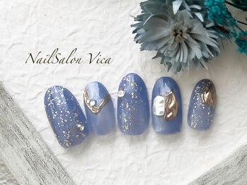 ヴィカ(Vica)/涼し気ブルーとミラーデザイン♪